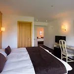 Hotel La Prairie 3*