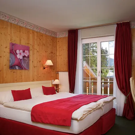 Hotel La Prairie 3*
