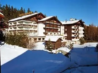 Hotel La Prairie 3*