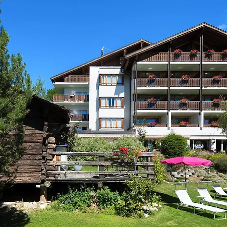 Hotel La Prairie 3*